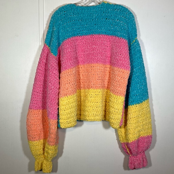 Chunky Oversized Trendy color-block crochet cardigan sweater. Plus Size. - Picture 4 of 8